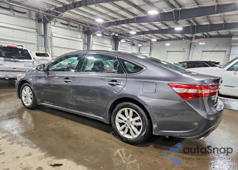 2013 Toyota Avalon Xle z USA, uszkodzony, nr VIN 4T1BK1EB2DU047916